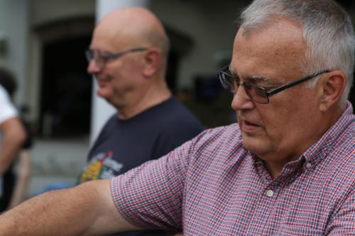 Feel like home at Plavinci organic winery Belgrade. Natural wine tasting with home-made snacks and great views